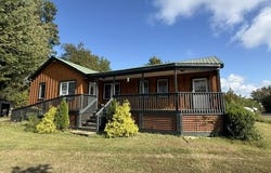 12067 County Line Road, Keysville, VA 23947