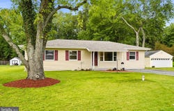 201 CEDAR LN, EDGEWATER, MD 21037