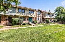 8119 Bromley Place, Indianapolis, IN 46219
