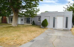 309 E 2nd Ave, Kennewick, WA 99336
