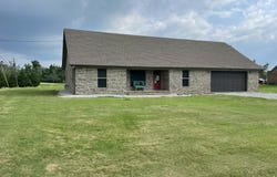 105 Dalton Dr, Ripley, MS 38663