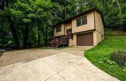 3725 Rome Drive, New Franklin, OH 44319