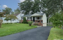 17 Honor Road, West Haven, CT 06516