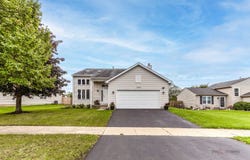 1247 Pheasant Drive, Zion, IL 60099