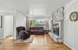 2130 Clover Lane, Saginaw, MI 48602
