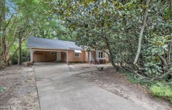 314 Colonial Circle, Jackson, MS 39211