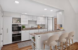 72 Hathaway Rd, Osterville, MA 02655