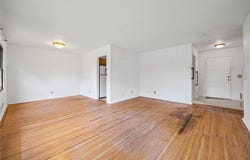 30 Gate House, Henrietta, NY 14467
