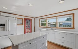 705 N 2nd St, Alpine, TX 79830