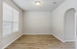 391 Middle Crk, Buda, TX 78610