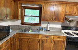 20 Whitaker Avenue, Norwich, CT 06360