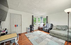 404 E Claflin Ave, Salina, KS 67401