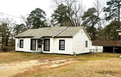926 W Monroe, Magnolia, AR 71753