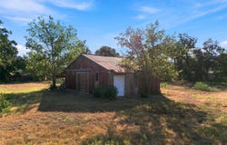 1056 E Central, Golinda, TX 76655