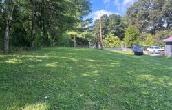 501 Back Valley Rd, Speedwell, TN 37870