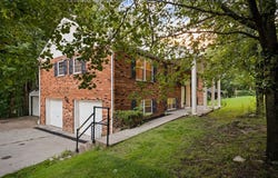 60 Breezy Place, Elkview, WV 25071