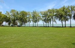 10850 E Bayshore Rd Cardinal, Marblehead, OH 43440