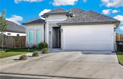 3120 E Zinnia Avenue, Alton, TX 78573