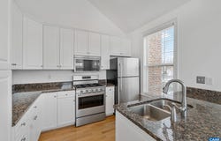 949 GLENWOOD STATION LN, CHARLOTTESVILLE, VA 22901