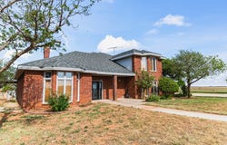 454 County Rd 105, Seminole, TX 79360