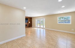 859 Caroline Cir, Palm Beach, FL 33413