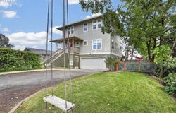 434 S 2ND St, StHelens, OR 97051