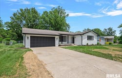 27 Mishawaka Drive, Rochester, IL 62653