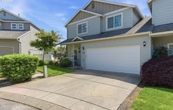 610 E CAMDEN Ln, Newberg, OR 97132