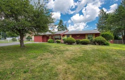 33 Upton St, Brockton, MA 02302