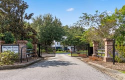 102 Waters Edge Lane, Moncks Corner, SC 29461