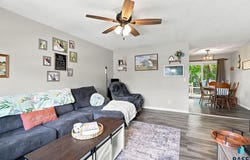 602 E Walnut St, Harrisburg, SD 57032