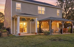 2297 Ainsley Dr., Little River, SC 29566
