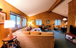 257 Saunders Drive, Bushkill, PA 18324