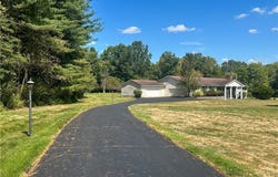 4875 Cadwallader Sonk Road, Vienna, OH 44473