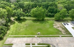 689 Victoria Drive, Berwick, LA 70342