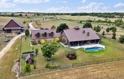 894 Blue Cut Road N, McGregor, TX 76657