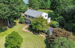 19 Snyder Rd, Medfield, MA 02052