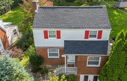 322 Vanadium Road, Scott Twp, PA 15243
