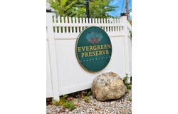 2320 Skyline Dr, Lowell, MA 01854