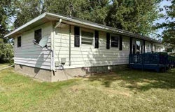 3919 8th Ave E, Hibbing, MN 55746