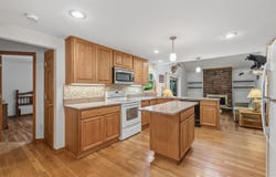 4264 Kennedy Cir S, Colgate, WI 53017