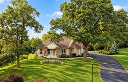 211 Kummrow Ct, Wales, WI 53183