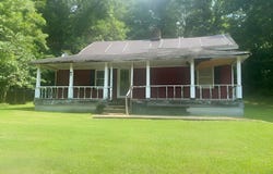 1242 State Highway 2078, Olive Hill, KY 41164-0000