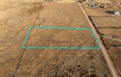 68 Sun Up Trail, Moriarty, NM 87035