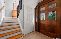 122 Newfield Street, Middletown, CT 06457