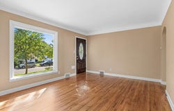 1347 Searle Street, Saint Paul, MN 55130