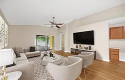 13935 CHALK HILL Place, RIVERVIEW, FL 33579