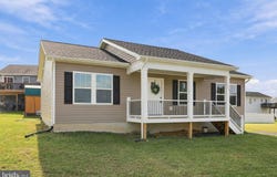 137 SASSAFRAS Lane, WARDENSVILLE, WV 26851