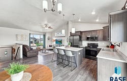 9309 W Colton St, Sioux Falls, SD 57106