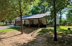 15 Elm, Eufaula, OK 74432